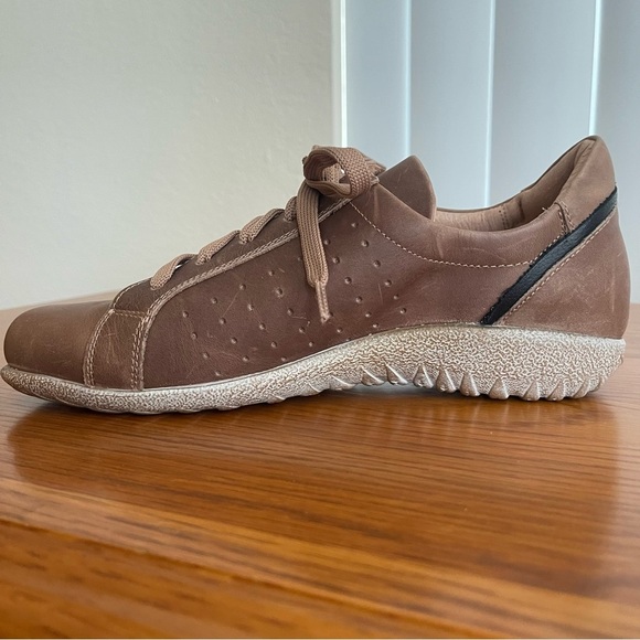 NAOT Moko Sneaker Women’s Size 37 / 6-6.5 - Picture 5 of 15